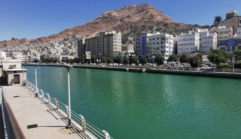 مواقيت الصلاة في مدينة المكلا